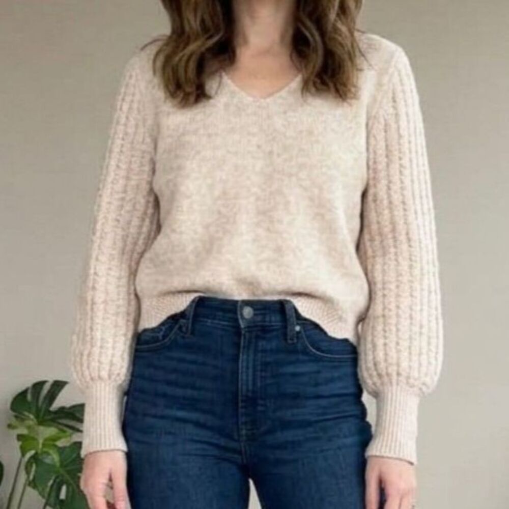 FRYE Oatmeal V-Neck Crop Balloon Sleeve Knit L Sweater Scalloped Hem Cottagecore